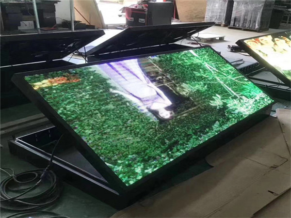 前維護led顯示屏與后維護的區別